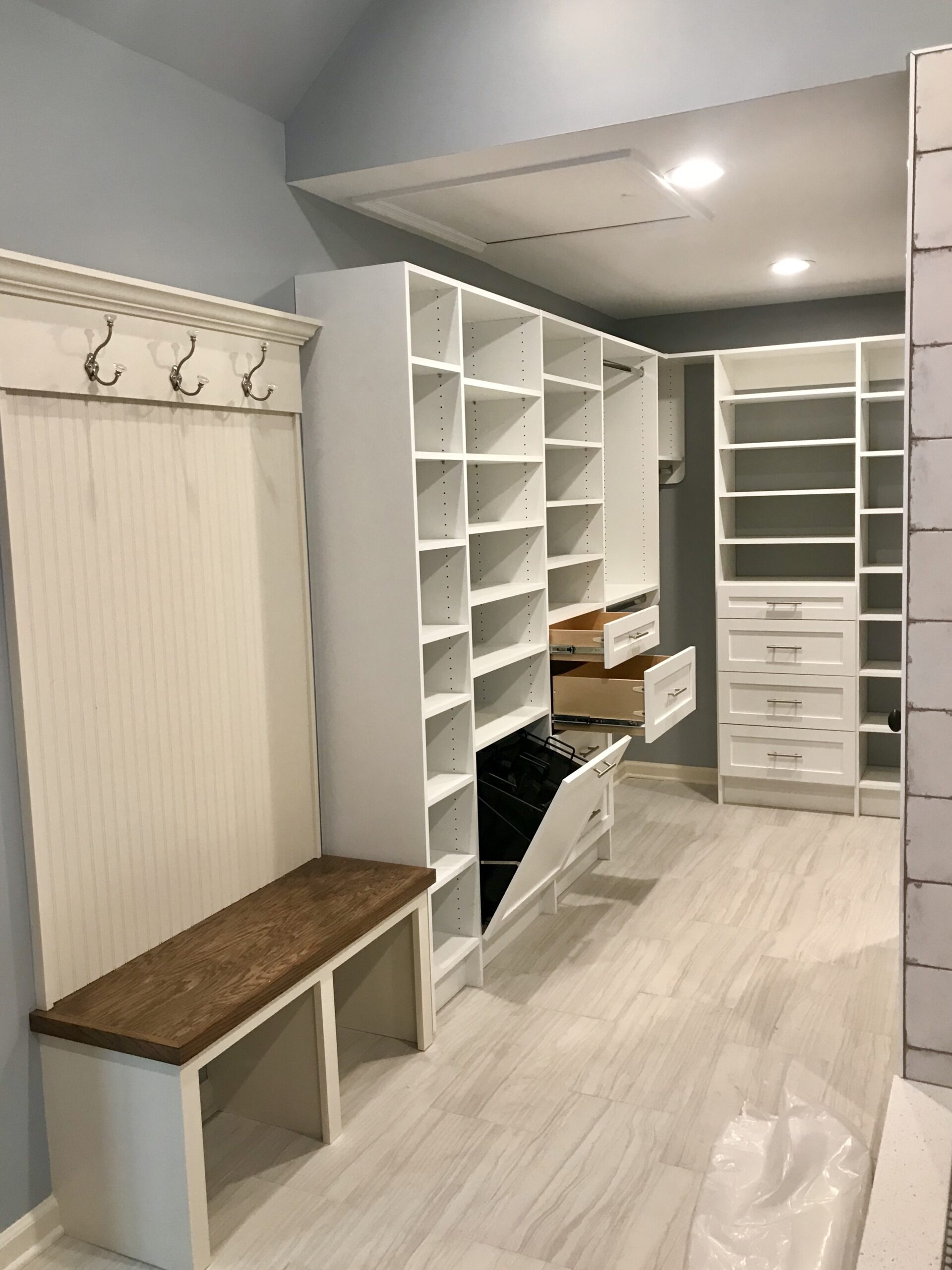 Albert Closet